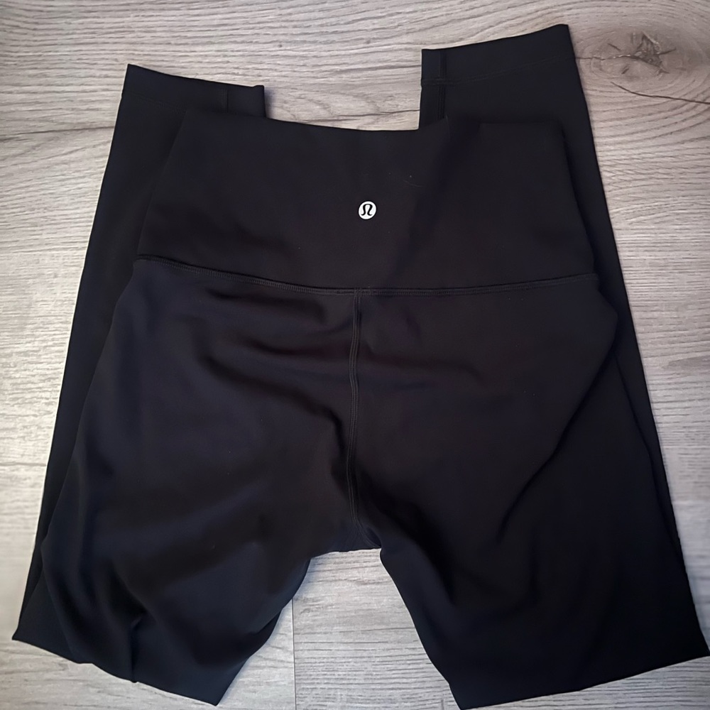 Lululemon black leggings